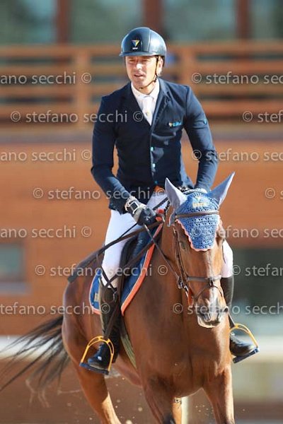 ZUVADELLI_ONTARIAL_GIO CAV 2011_SS3_7554.jpg